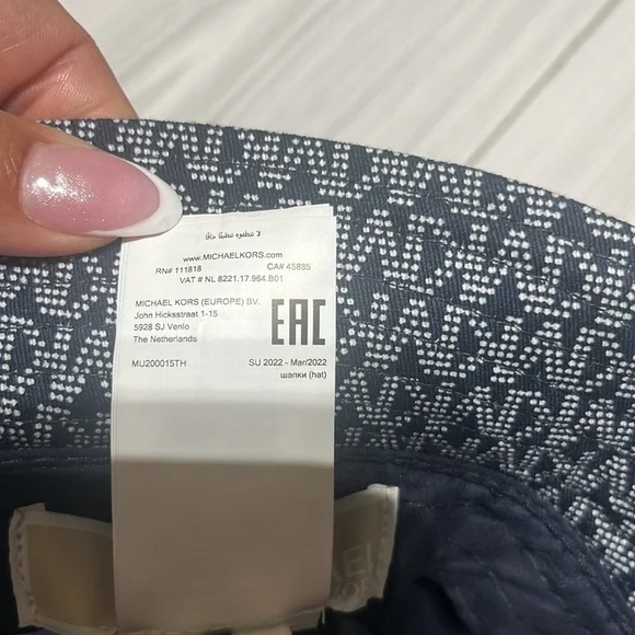 Michael Kors MK Blue Monogram Bucket Hat one size - Picture 6 of 6
